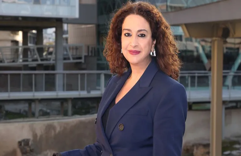 Παράνομες οι 