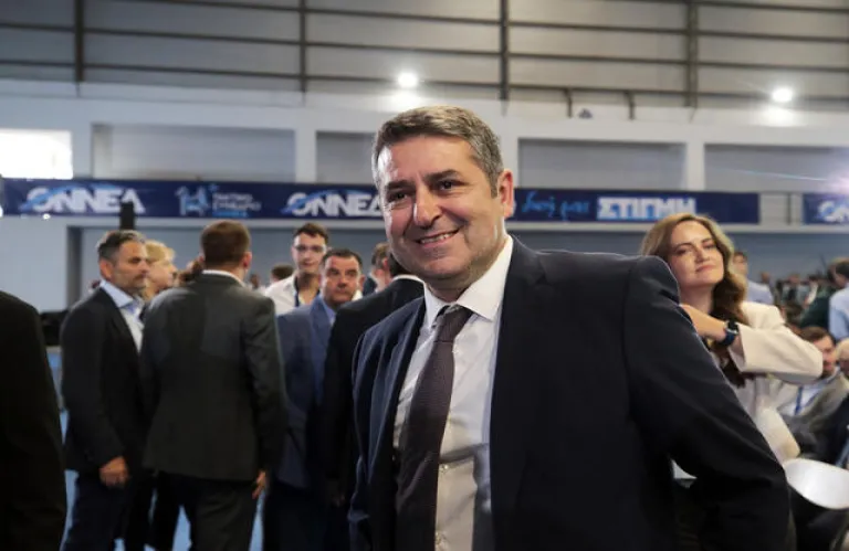 Διαψεύδει ο Μυλωνάκης