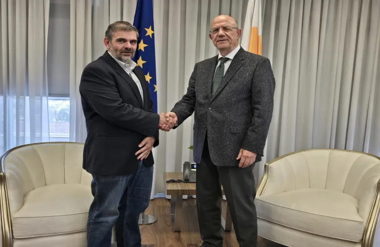 Συνάντηση Μάκη Κεραυνού με Μιχάλη Περσιάνη- Τα τελευταία λόγια πριν την αποχώρηση