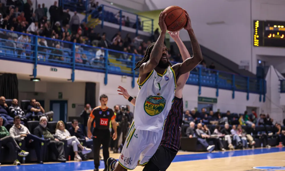 Ολοκλήρωσε με το 22ο ροζ φύλλο η ΑΕΚ