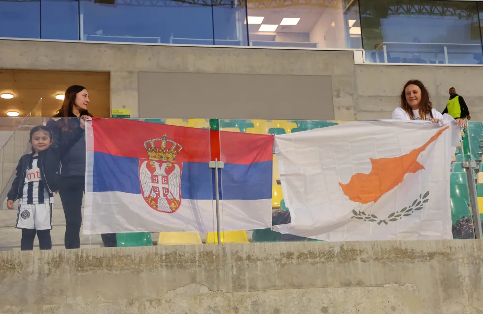 Μαζί στη κερκίδα