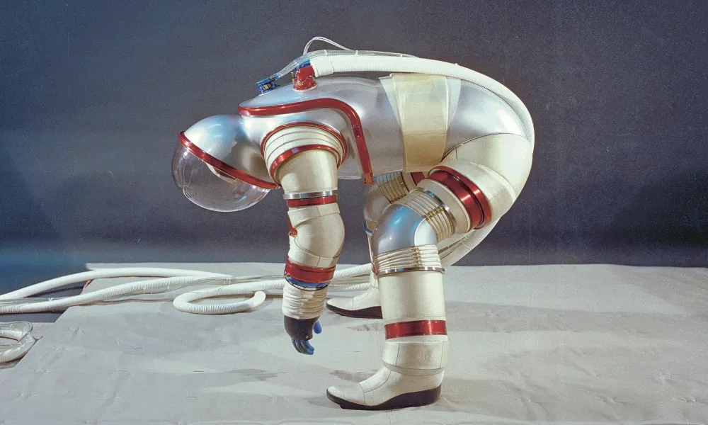 Space: Η απόλυτη πρόκληση της γκαρνταρόμπας σε εικόνες