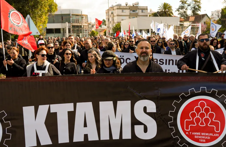 Αλληλεγγύη στις κινητοποιήσεις των Τουρκοκύπριων για το πάγωμα της ΑΤΑ εκφράζει η ΚΠΚ