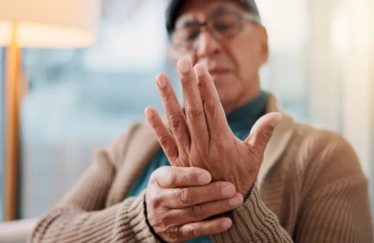 Πάνω από 10 εκατ. άνθρωποι ζουν με Νόσο Πάρκινσον