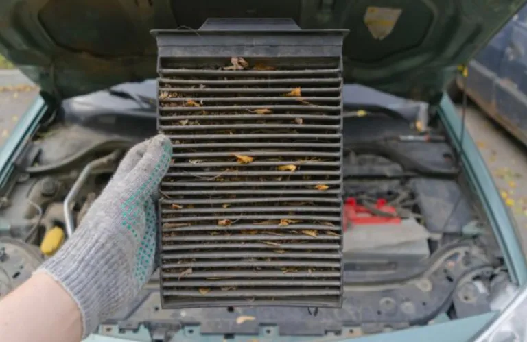 Κλιματιστικό αυτοκινήτου: Γιατί πρέπει να αλλάζεις το φίλτρο της καμπίνας