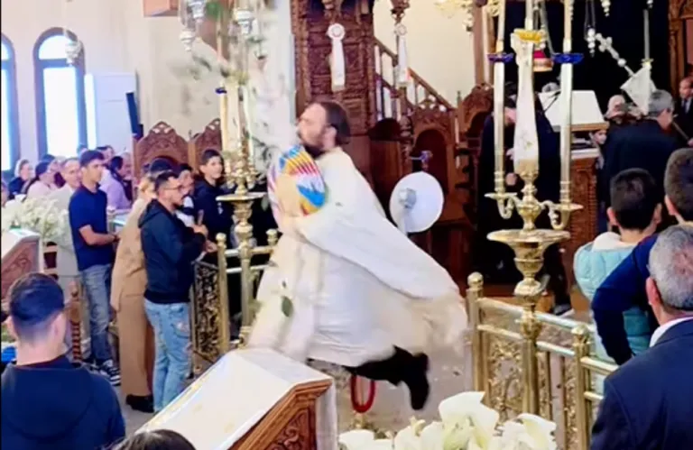 Αντήχησε το «Ανάστα ο Θεός» - Σείστηκαν οι εκκλησίες σε όλη την Κύπρο (βίντεο)