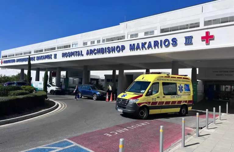 Τραυματισμός δύο ανήλικων από κροτίδες – Μεταφέρθηκαν στο νοσοκομείο