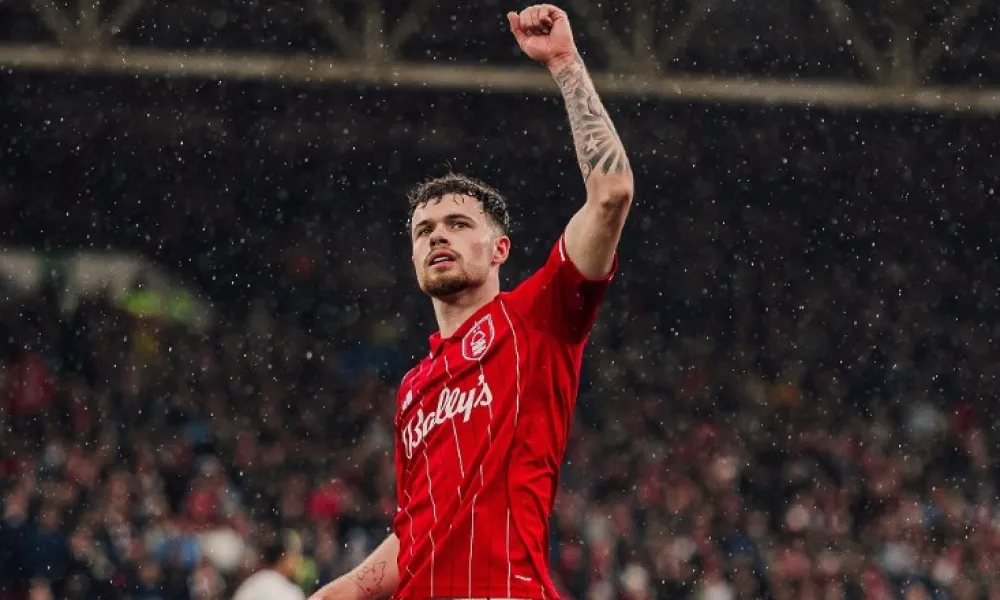 Η Φόρεστ χαμογελά για τον βαθμό της και το… πάθημα της Τότεναμ, ανατροπή με Ματετά για την Πάλας