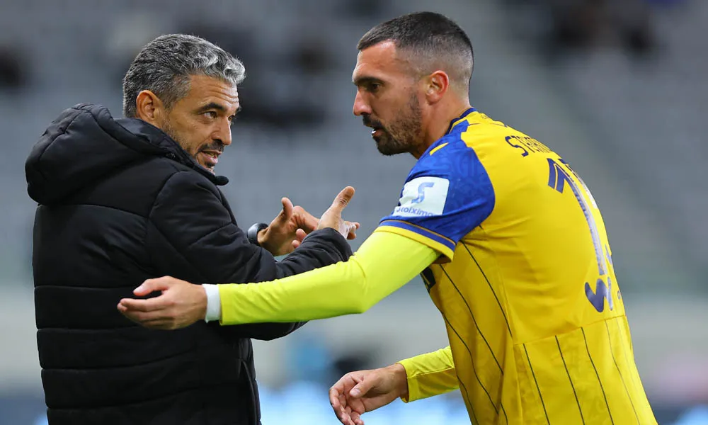 Ο Μαρτίνς και το «χτίσιμο»