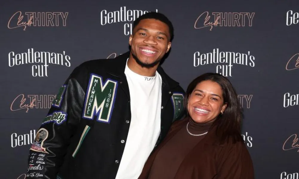 Γιάννης: «Η γυναίκα μου θα αποφασίσει αν θα μείνω στους Μπακς, κάνω ό,τι λέει»