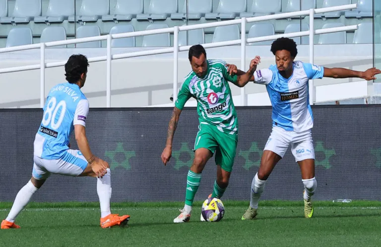 LIVE: Άρης - Πάφος FC 1-0