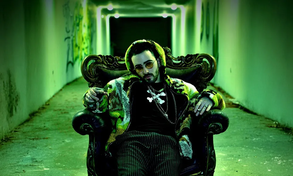 Από τη Σοφία Βέμπο στο σήμερα: Το «Πόσο Λυπάμαι» αλλιώς από τον MoulD