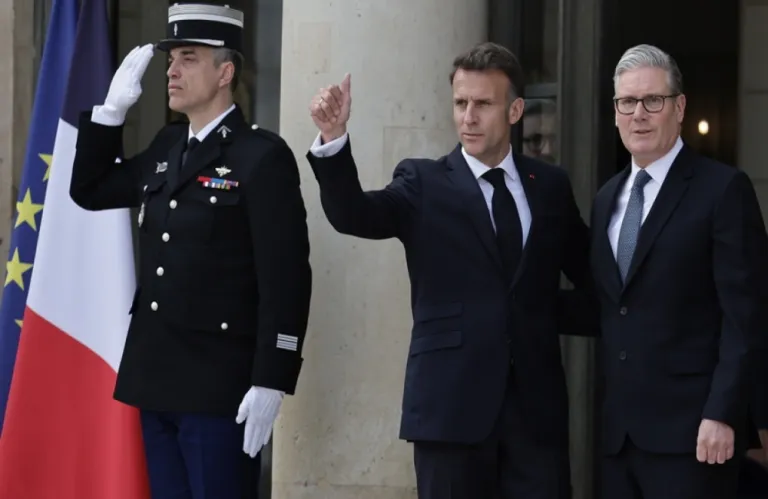 Διαφωνίες πριν τη σύνοδο για τα Στενά του Ορμούζ: Το Λονδίνο ήθελε Ρούτε και Φον ντερ Λάιεν, το Παρίσι τους «έκοψε», λένε οι FT