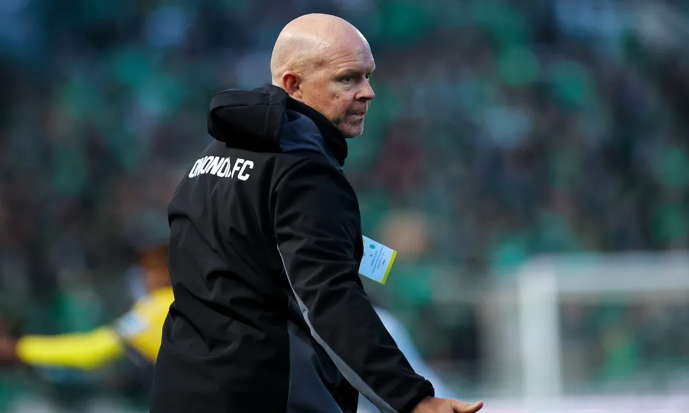 Πρωτάθλημα, κύπελλο και ξανά πρωτάθλημα!