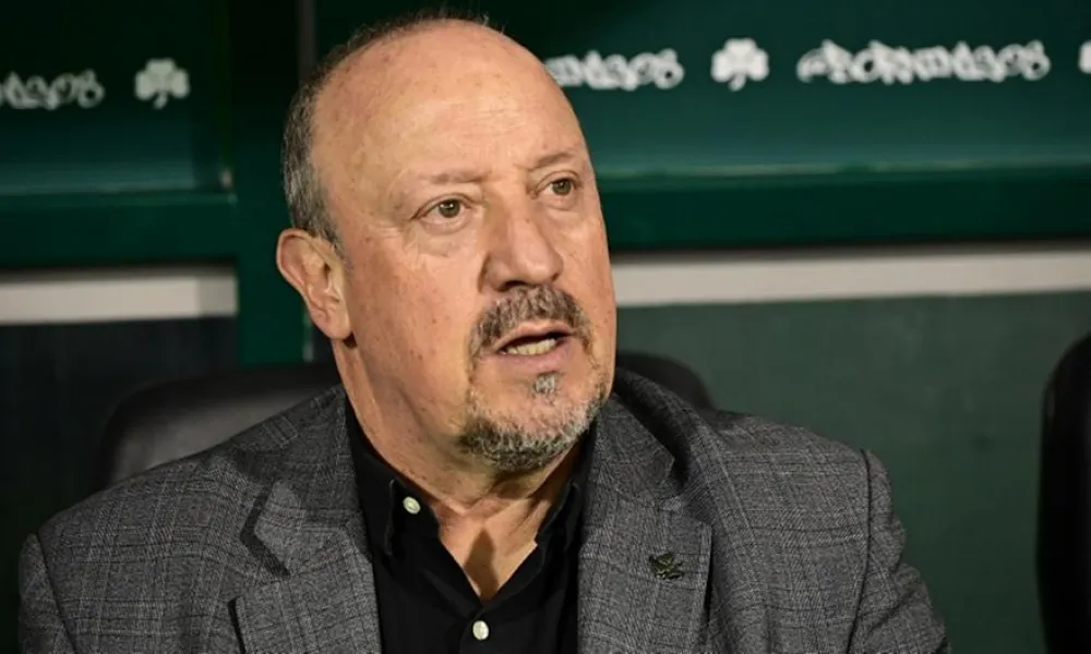 Μπενίτεθ: «Οι οπαδοί μου λένε ''πρέπει να κερδίσεις τον Ολυμπιακό''»