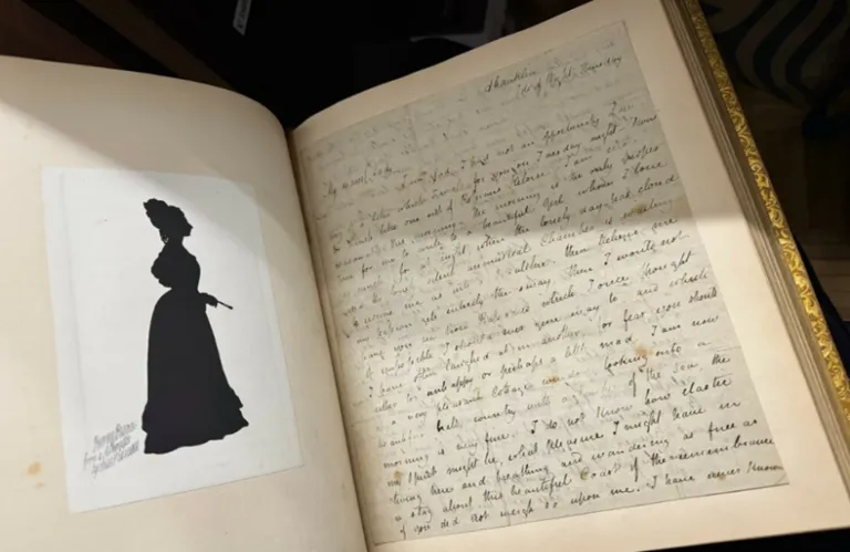 «Μακάρι να ήμασταν πεταλούδες»: Βρέθηκαν οι κλεμμένες ερωτικές επιστολές του Τζον Κιτς