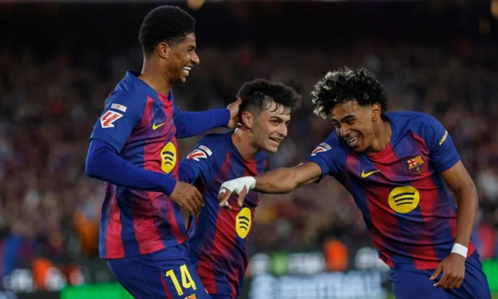 Με έκπληξη η φανέλα της Μπαρτσελόνα στο Clasico