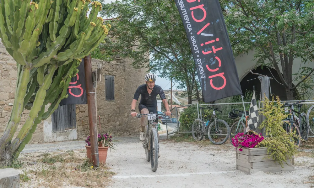 Το μοναδικό Bedrock Gravel Festival επιστρέφει στις 25 Απριλίου