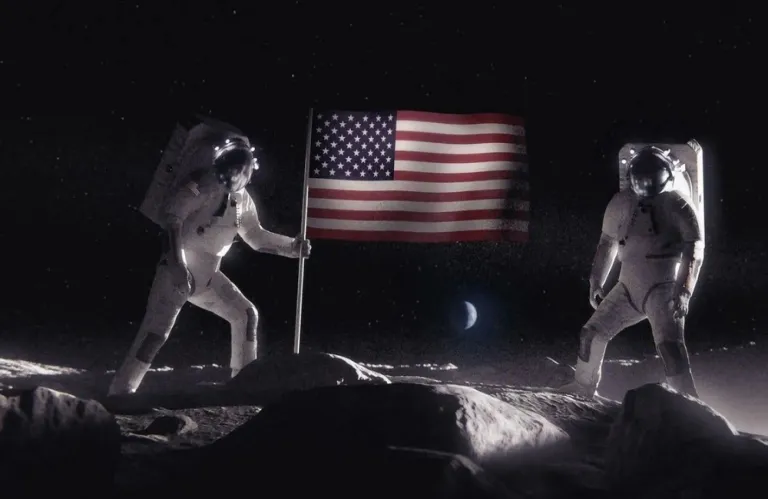 Η προσελήνωση της NASA θα καθυστερήσει επειδή δεν είναι έτοιμες οι νέες στολές