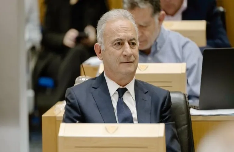 Αβέρωφ: «Αποχωρώ από τα κοινοβουλευτικά έδρανα, αλλά όχι από τη δημόσια ζωή»