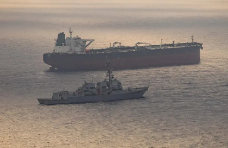 Στενά του Ορμούζ: Νέα βίντεο «ομηρίας» πλοίων ως αντίποινα μεταξύ ΗΠΑ και Ιράν