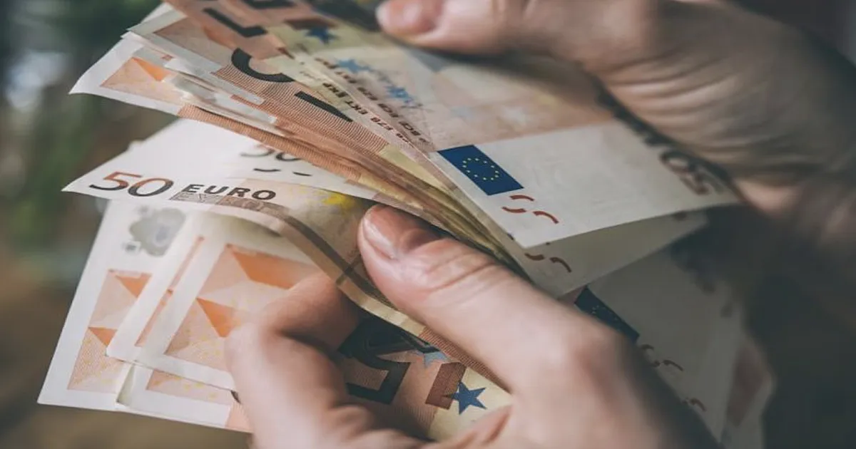 Wages in Cyprus Rose by 4.9% in 2025