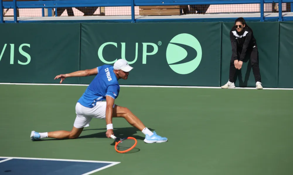 Ιστορικός Θρίαμβος στο Ηράκλειο – Ο Μενέλαος Ευσταθίου κατακτά τον πρώτο του επαγγελματικό τίτλο!