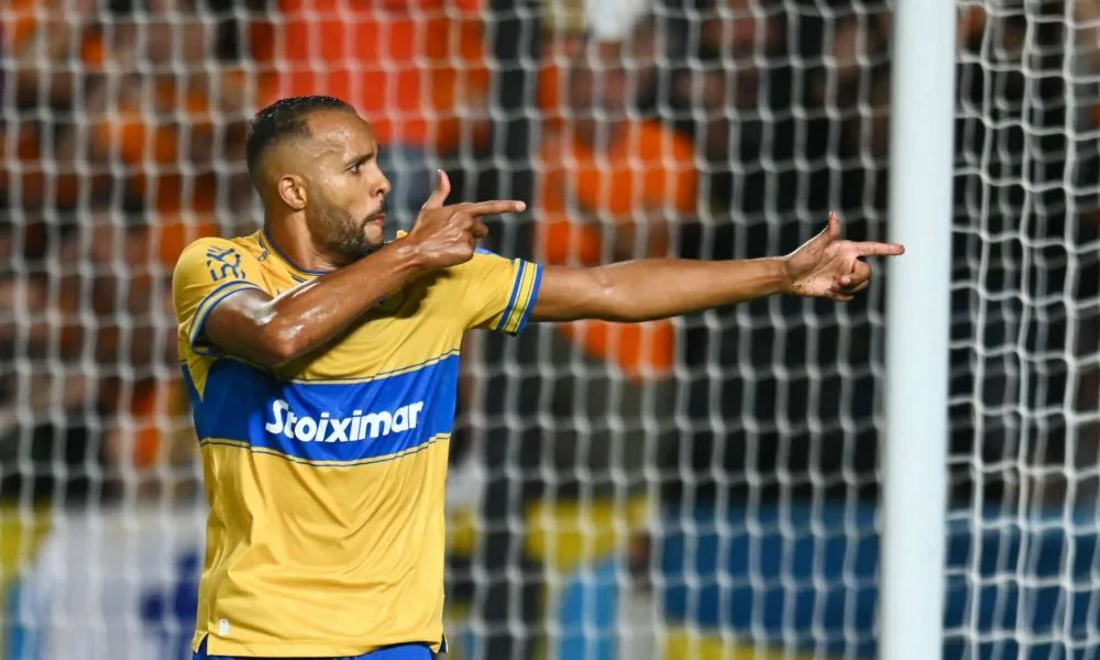 Για οφειλές στον Ελ Αραμπί το νέο εμπάργκο στον ΑΠΟΕΛ