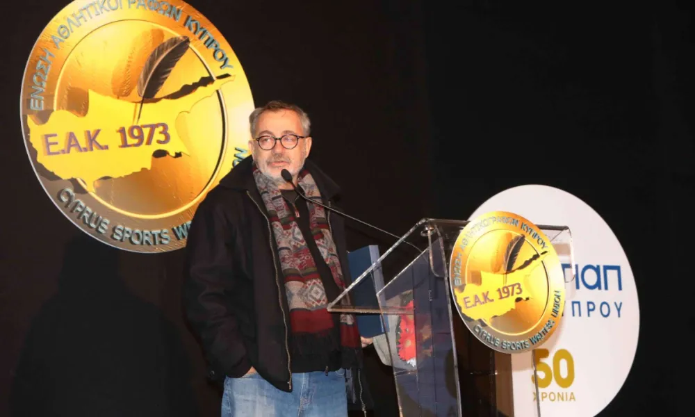 ΕΑΚ: «Φτωχύναμε... Έφυγε από τη ζωή ο Δημήτρης Δημητρίου...»