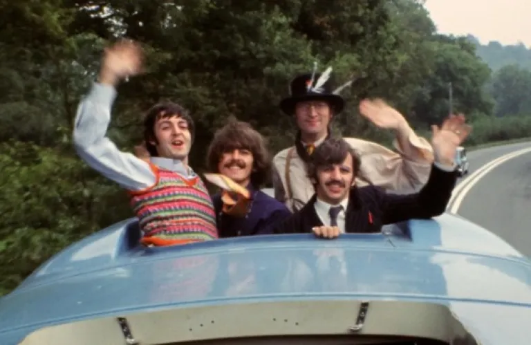 Οι Beatles επιστρέφουν στην ταράτσα της τελευταίας τους συναυλίας
