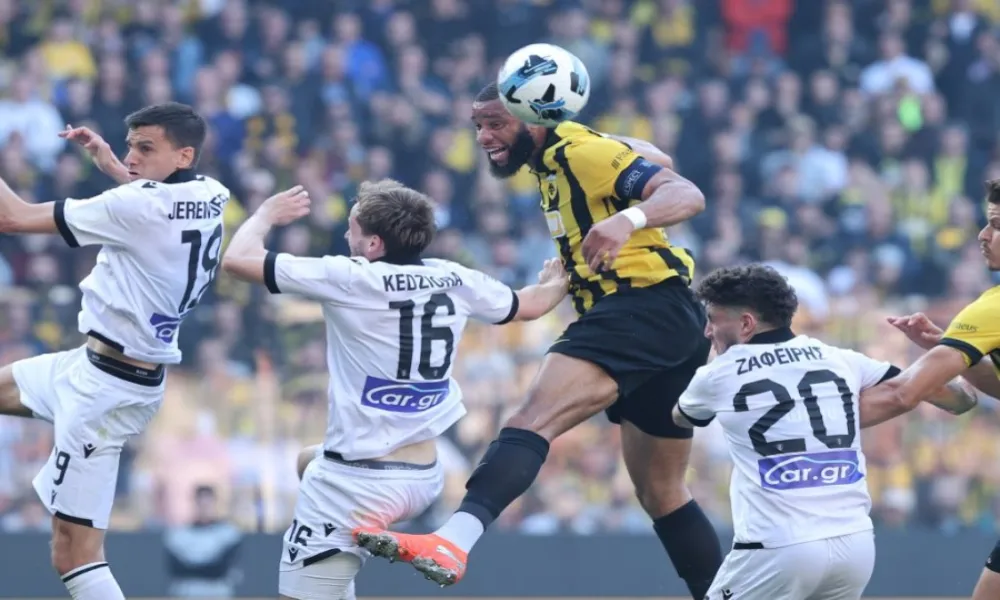 «Μίλαν και αρκετές ομάδες της Premier League για Μουκουντί»