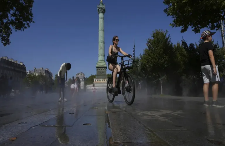Καιρικός εφιάλτης στην Ευρώπη: Ο Μάιος έφερε θερμοκρασίες-ρεκόρ και τραγωδίες - 18 νεκροί και θερμοκρασίες Αυγούστου
