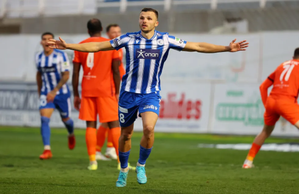 Τούμπαρε την Καρμιώτισσα, την άφησε χαμηλά και ξέγνοιασε οριστικά ο Εθνικός