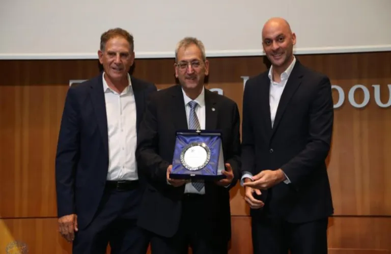 Θεόδωρος Θεοδούλου: «Αναπόσπαστο κομμάτι της ποδοσφαιρικής μας οικογένειας οι παλαίμαχοι ποδοσφαιριστές»