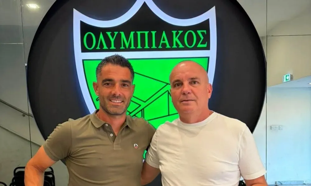 Το τεχνικό επιτελείο του Ολυμπιακού