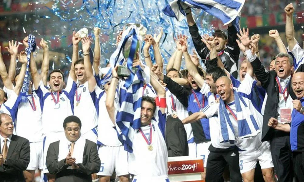 Σαν σήμερα τo πειρατικό της Εθνικής Eλλάδας τρέλανε τον κόσμο