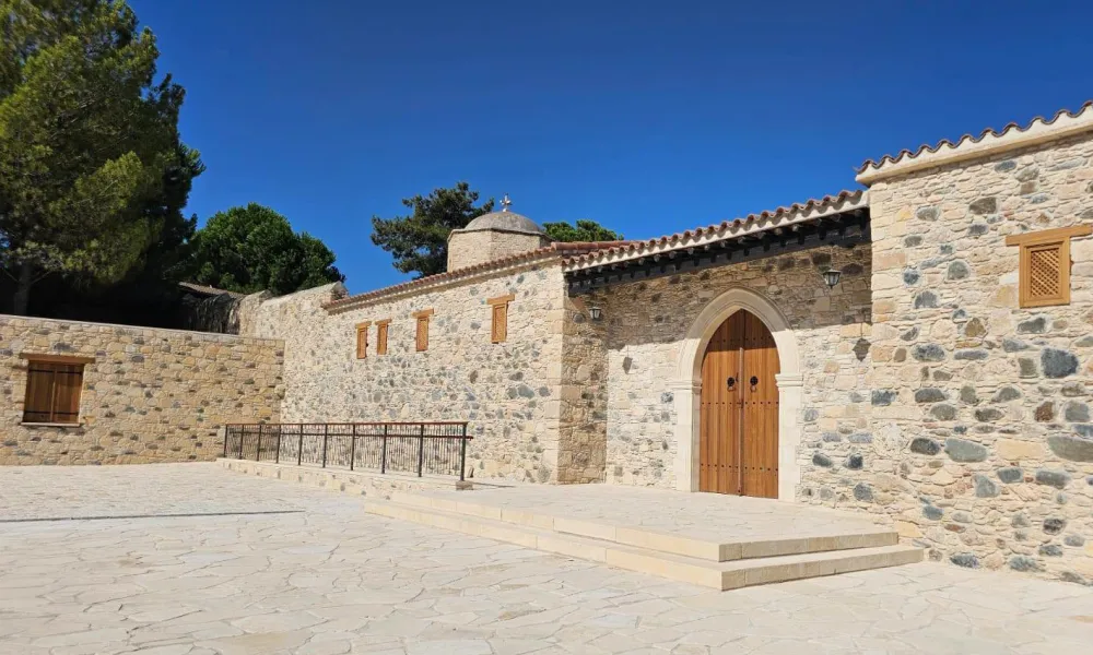 Σε εξέλιξη έργα άνω των €2 εκατ. στη Μονή Αγίου Ηρακλειδίου