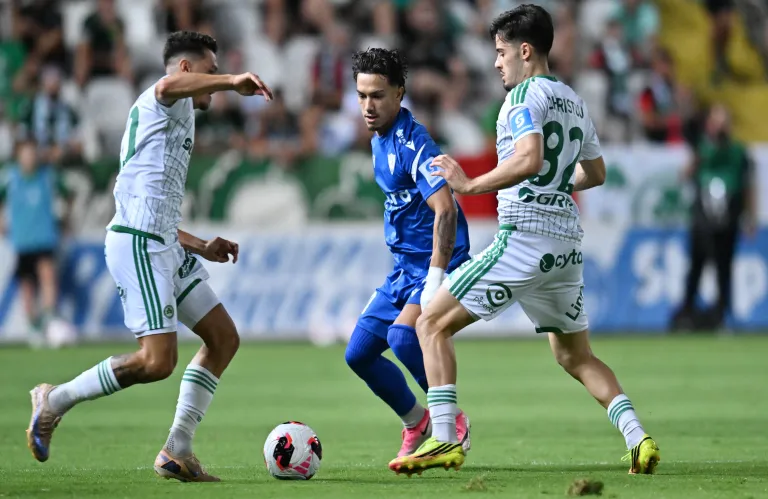 LIVE: Ομόνοια - Ομόνοια Αραδίππου 0-0