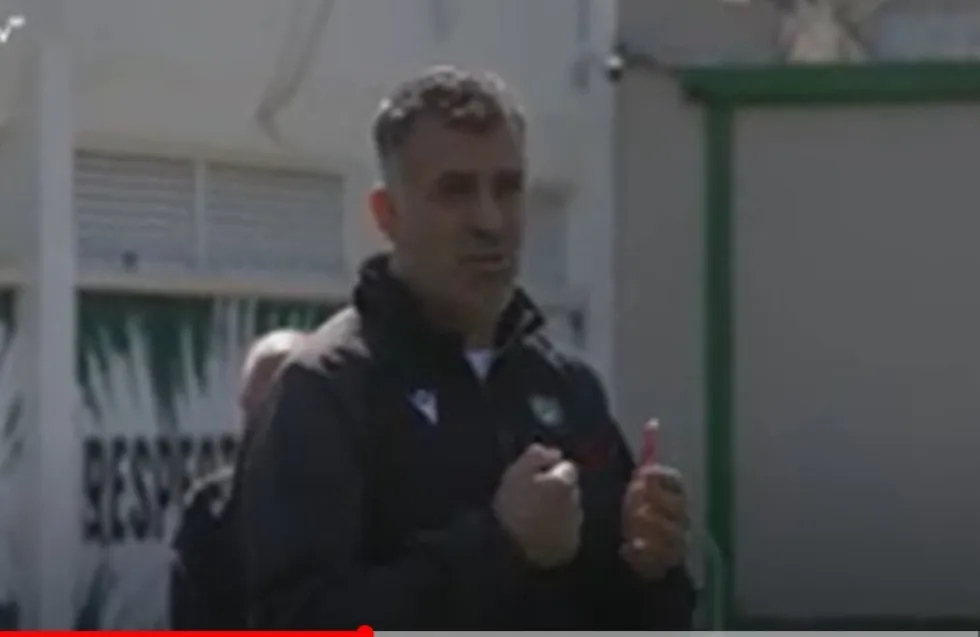 BINTEO: Έπιασε το... τιμόνι ο Αναστασίου και έκανε την πρώτη του προπόνηση