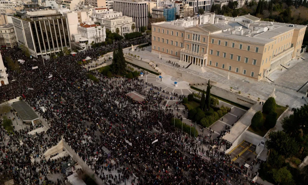 Greece Gripped by Strikes as Students, Teachers and Public Workers Take ...