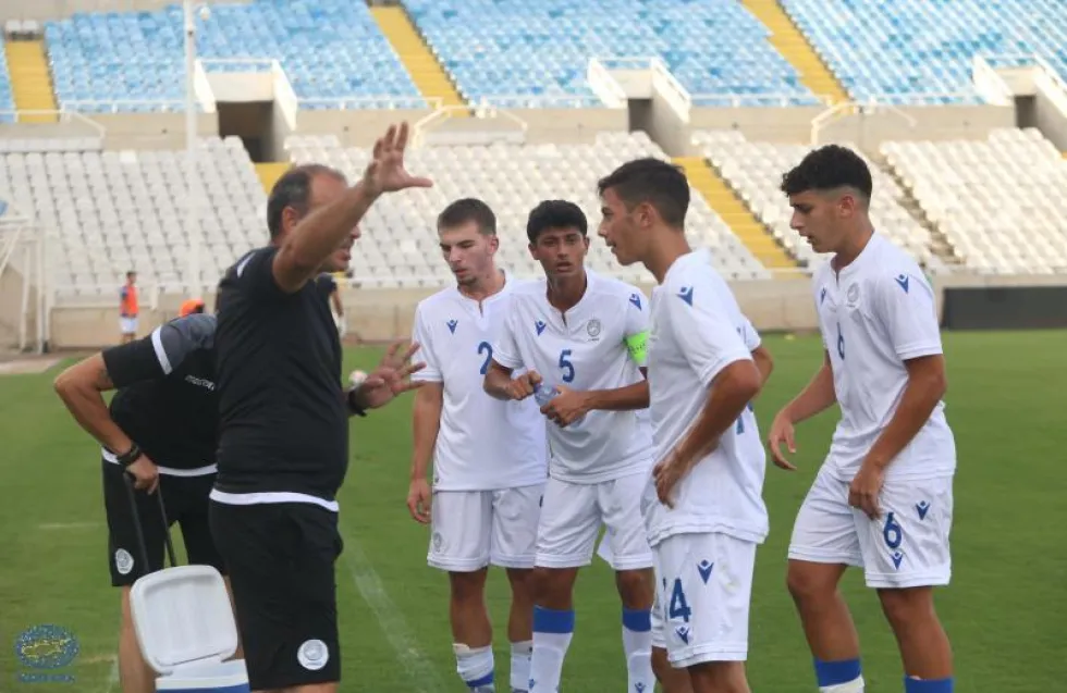 Η αποστολή της Εθνικής Παίδων για τους αγώνες του τουρνουά Κ-17
