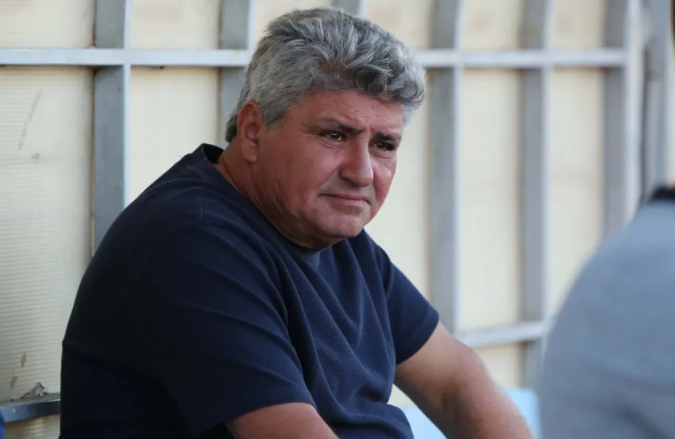 Απηύδυσε και σκέφτεται να επιστρέψει Μακάρειο!