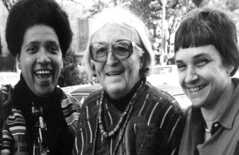 «Sister Outsider» της Όντρι Λορντ: «Να κοιτάνε πέρα από τους φόβους τους τα παιδιά»