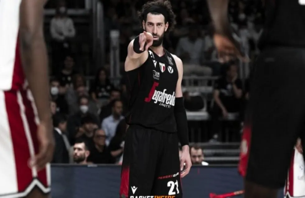 Μένει ελεύθερος και υπογράφει στον Παναθηναϊκό ο Σενγκέλια
