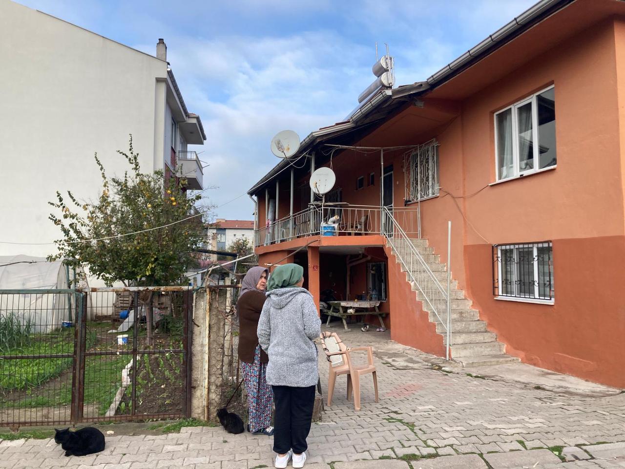 Residents stand outside their home after a 4.9-magnitude earthquake in the Sindirgi district of Balikesir, western Türkiye, Dec. 11, 2025. (AA Photo)
